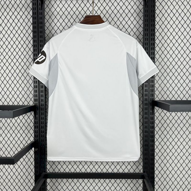 Maillot Domicile du Real Madrid 2025/26